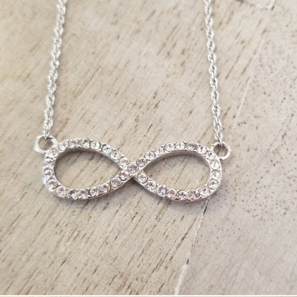 Italian Sterling Silver ♾ Infinity Symbol Neclace